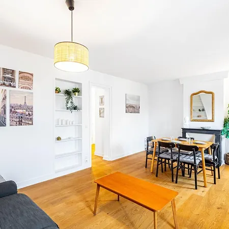 Guestready - Escape With Eiffel Views Appartamento Parigi