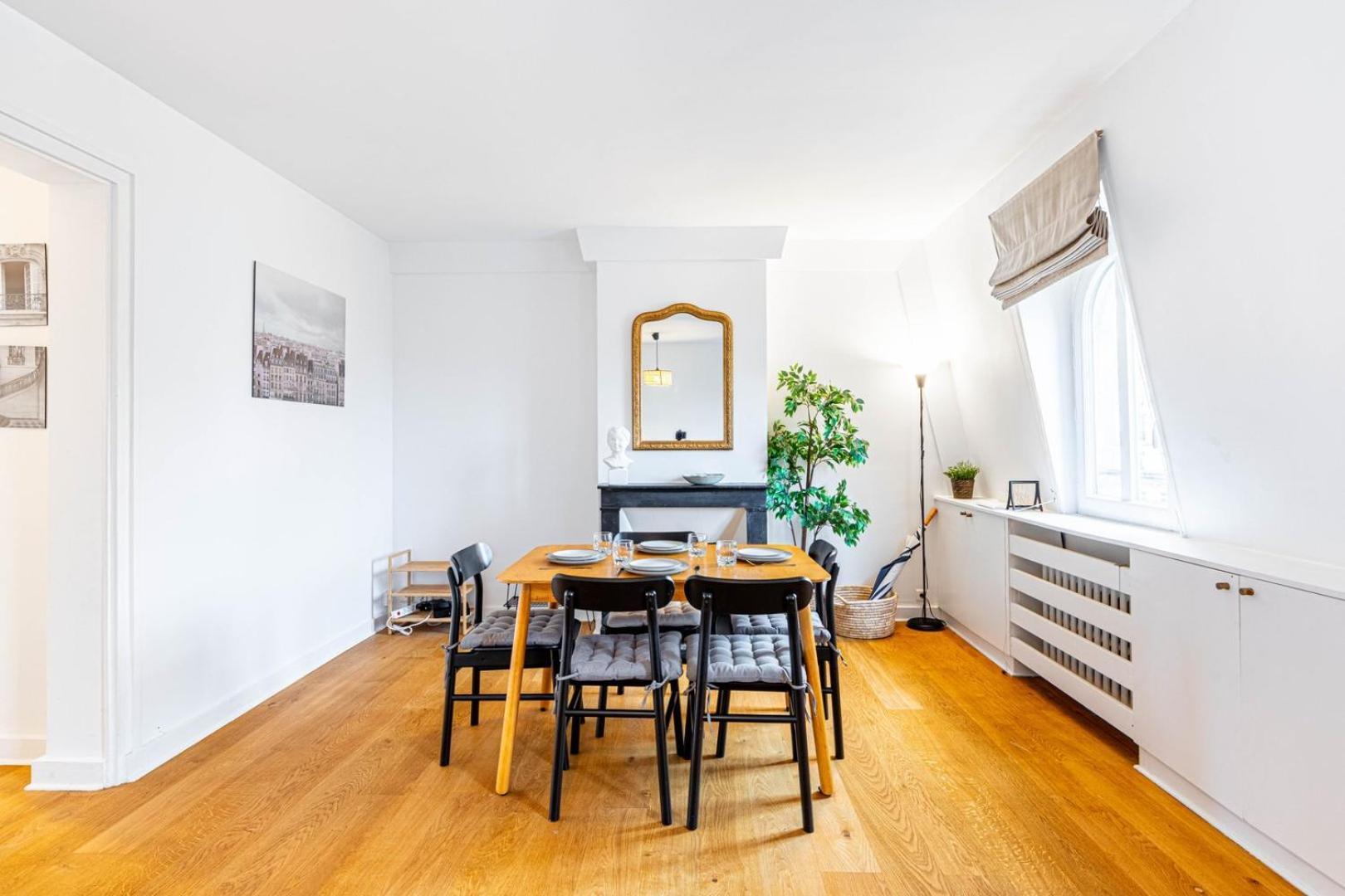 Guestready - Escape With Eiffel Views Apartment Paris